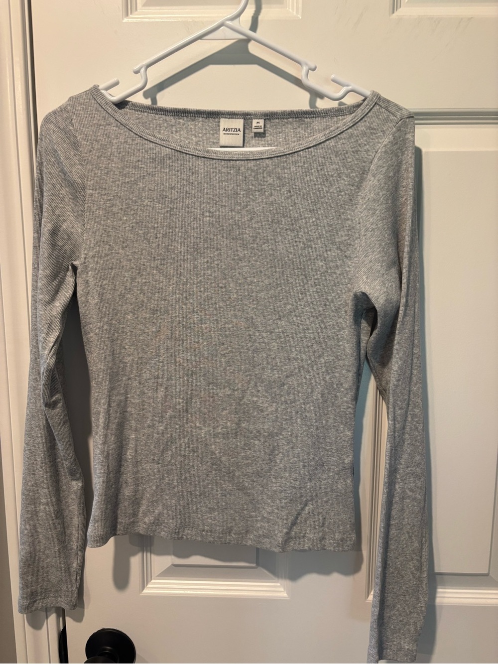 Aritzia Tee